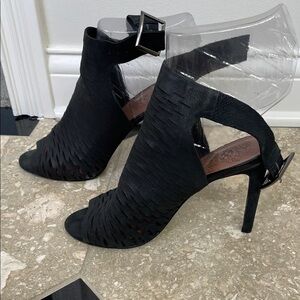 Vince Camuto Black Peep-Toe Heels